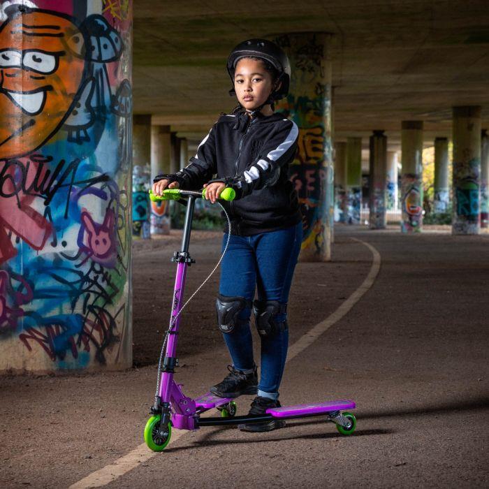 The Joy of Bouncing: Why a Pogo Stick is the Perfect Toy for Kids and Adults Alike - Gadgetize