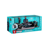 F1 MERCEDES AMG W14 2023 WITH DRIVER FIGURE HAMILTON 1:24